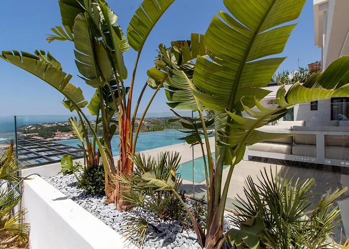 Barthelemy, Ericeira Luxury Villa *