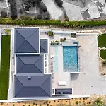 Barthelemy, Ericeira Luxury 别墅 *