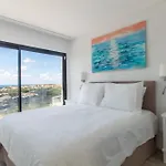 Villa Barthelemy, Ericeira Luxury *