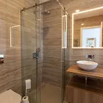 Villa Barthelemy, Ericeira Luxury *