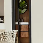 Barthelemy, Ericeira Luxury Santo Isidoro