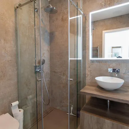 Barthelemy, Ericeira Luxury Villa *