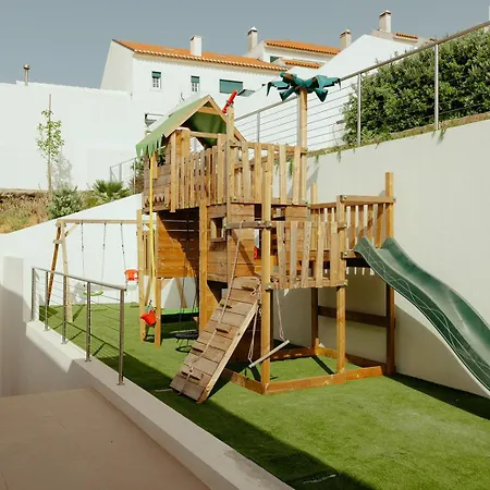 Barthelemy, Ericeira Luxury *