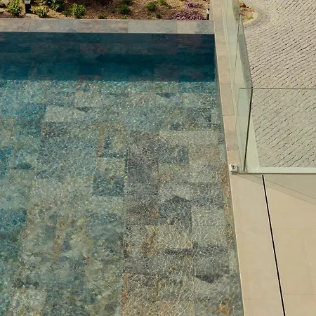 Barthelemy, Ericeira Luxury Santo Isidoro
